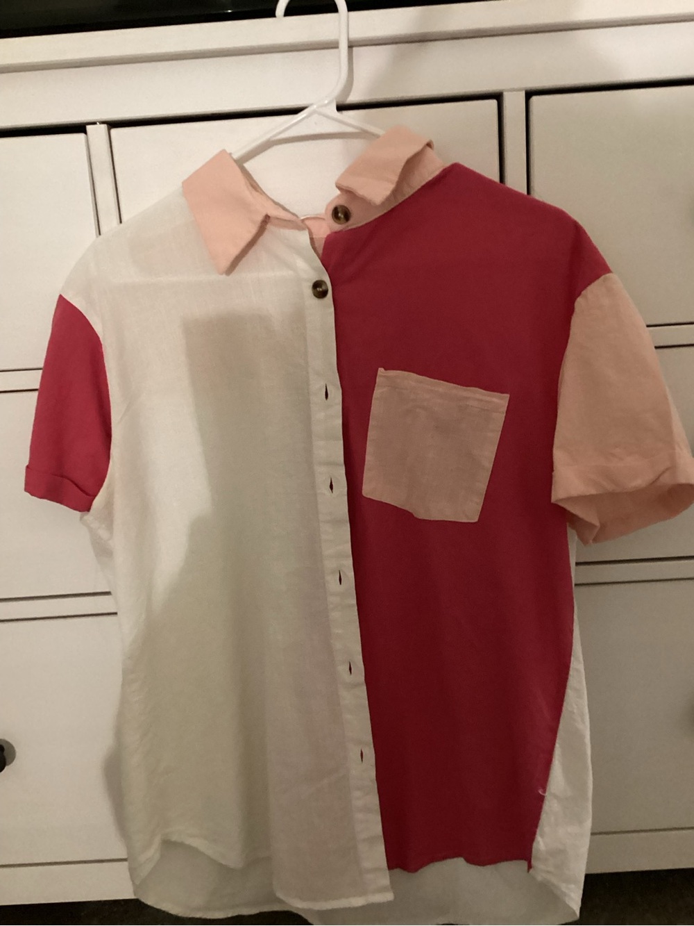 zeagoo Two-Tone Button Down Shirt in White, Pink and Red